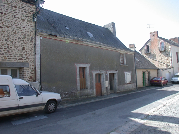 Maison, 3 rue des Fleurs (Rannée)