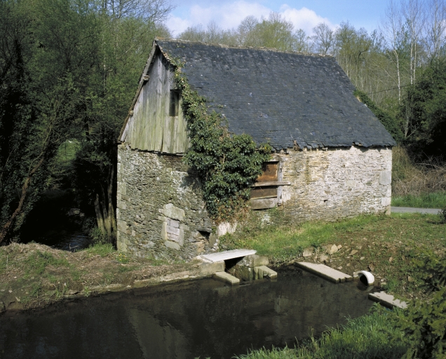 Moulin, le Moulin Philippe (Dolo fusionnée en Jugon-les-Lacs - Commune nouvelle en 2016, puis Jugon-les-Lacs en 2024)