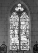 Ensemble des 5 verrière légendaires des baies 0, 1, 2, 3, 4, église Saint-Rémy (Réminiac)