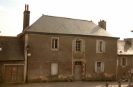 Presbytère, 1 la Côte (Saint-Médard-sur-Ille)