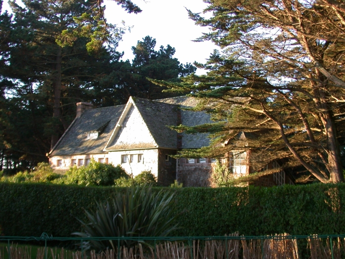 Maison dite Poul Men, Ploumanac'h, 28 boulevard des Traouïeros (Perros-Guirec)