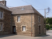 Maison, rue du Port (Lézardrieux)