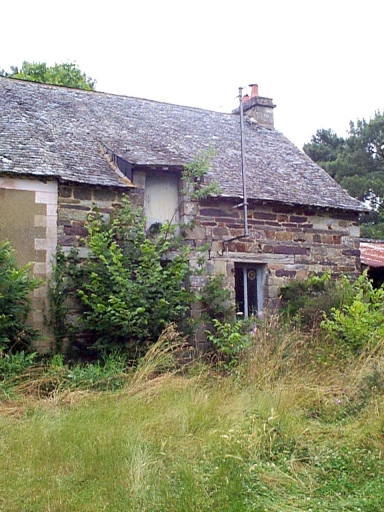 Maison, Quéhougat (Maure-de-Bretagne fusionnée en Val d'Anast en 2017)