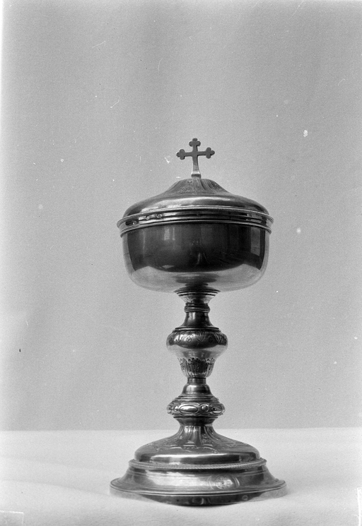 Ciboire (2), église paroissiale Saint-Laurent (Callac)