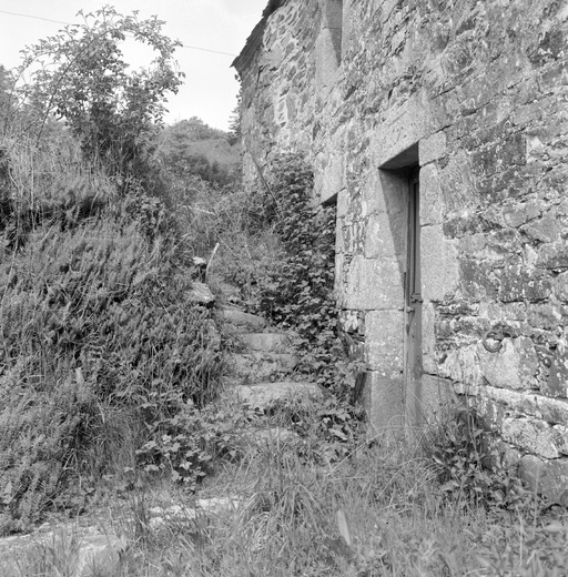 Ancien moulin, le Moulin de Lezaff (Dinéault)