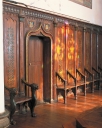 Décor de choeur : lambris de demi-revêtement, 2 stalles, 3 bancs de choeur