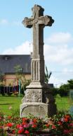 Croix de chemin, rue de Brocéliande (Treffendel)