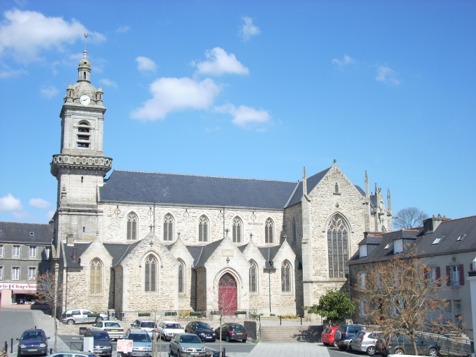 Eglise paroissiale Saint-Julien et Notre-Dame (Châteauneuf-du-Faou)