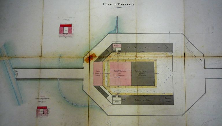 Abattoir, rue du 8 Mai 1845 (Vannes)