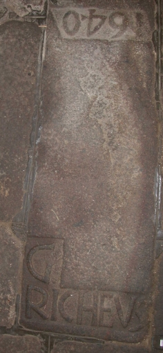 Dalle funéraire de G. Richeus