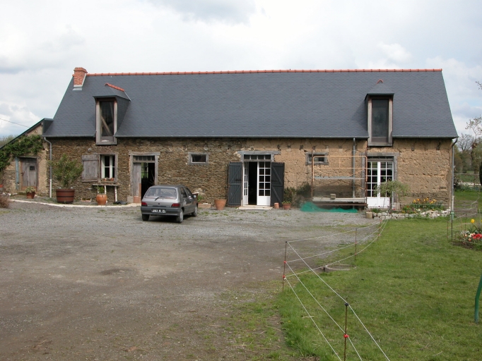 Ferme, les Rivières (Chantepie)