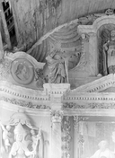 Statue (petite nature) : saint Cornély (?), chapelle Saint-Cado (Saint-Caradec-Trégomel)