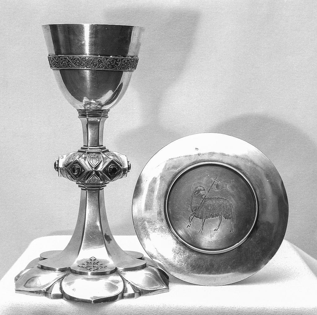 Calice, patène (7), église paroissiale Saint-Sixte (Limerzel)