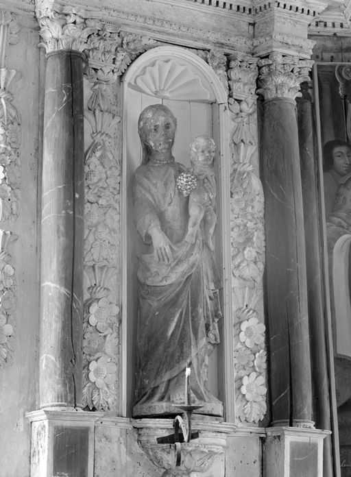 Statue (d'applique, petite nature) : Vierge à l'Enfant, chapelle Saint-Molvan (Cléguérec)