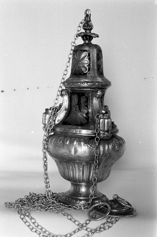 Encensoir (1), église paroissiale Saint-Maudez (Duault)