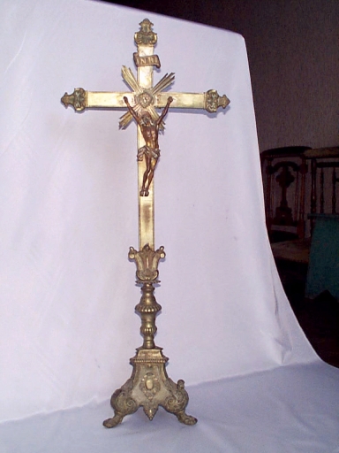 Croix d'autel 2