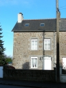 Maison, 23 rue du Relais de poste, le Vieux Bourg (Miniac-Morvan)