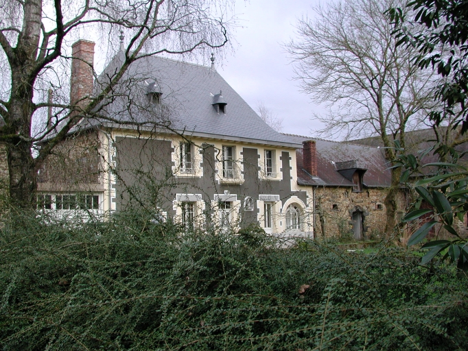 Demeure, les Hairies (Etrelles)