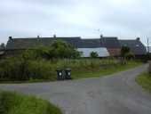 Alignement de six maisons, l'Éclardais (Plélan-le-Grand)