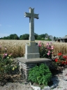 Croix de chemin (ancienne croix de cimetière), la Haie Colin (Visseiche)