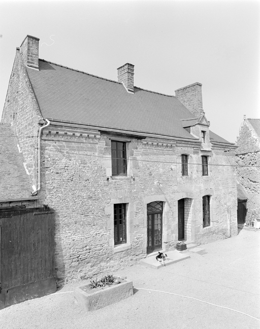 Maison de maître, la Hautière Rousse (Saint-Juvat)