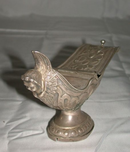 Navette à encens