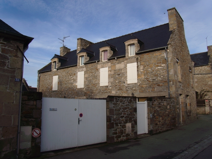Maison, 32 rue Grande Rue (Saint-Jacut-de-la-Mer)