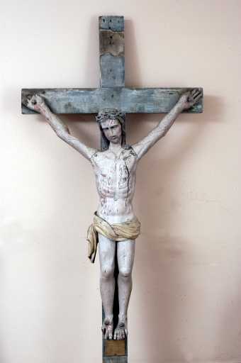 Croix : Christ en croix