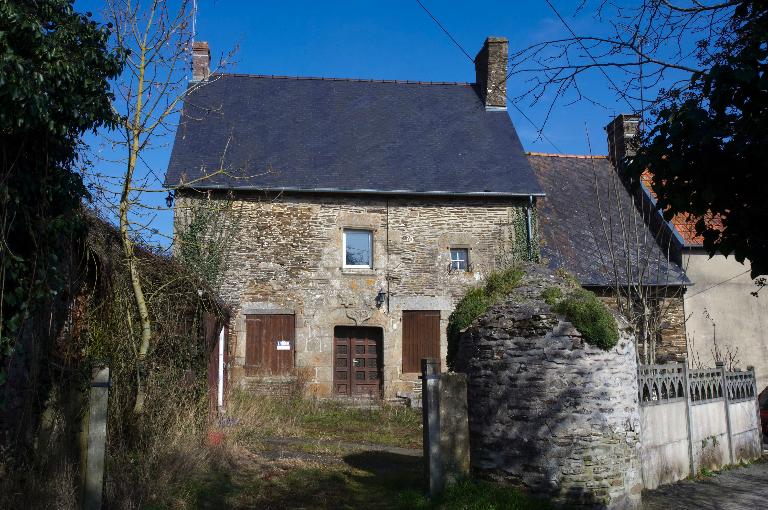 Maison, La Roche (La Fontenelle fusionnée en Val-Couesnon en 2019)