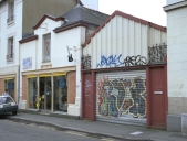 Usine de boissons non alcoolisées dite fabrique d'eau de seltz Coignard, puis fabrique de sacs en papier Caillet et Cie, actuellement magasin de commerce, 11 à 15 rue du Vieux Cours (Rennes)