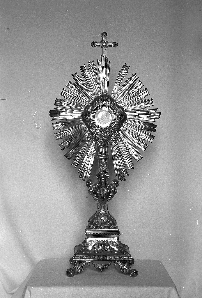 Ostensoir, église paroissiale Notre-Dame (Locmaria-Grand-Champ)