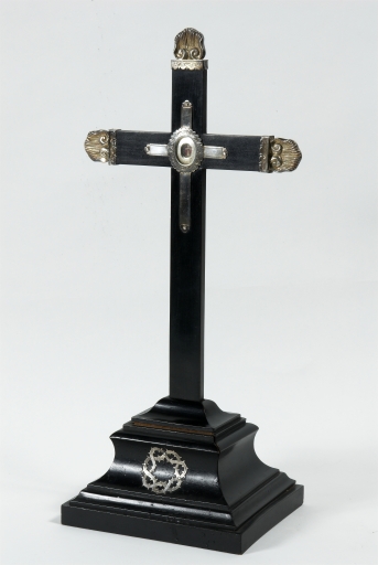 Croix reliquaire de la vraie-croix