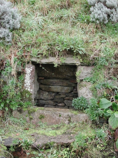 Fontaine, rue Kerprigent, Locquémeau (Trédrez-Locquémeau)