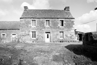 Maison, Kerhoualet (Maël-Carhaix)