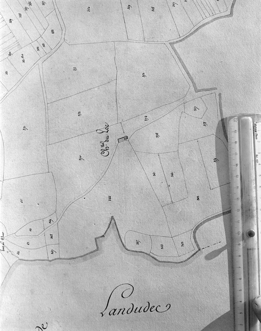 Chapelle Saint Guénolé, le Loc'h (Pouldreuzic)