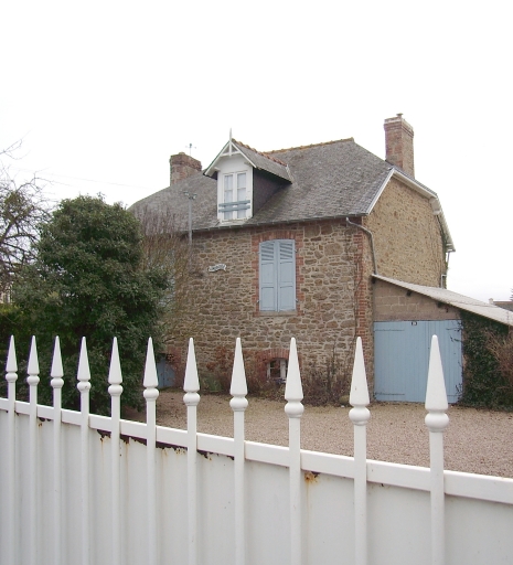 Maison dite l'Aurore, 19 rue de la République (Lancieux)