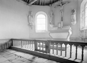 Clôture de choeur (table de communion), chapelle Saint-Guénolé (Priziac)