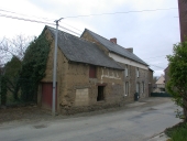 Maison, rue du Linon (La Chapelle-aux-Filtzméens)