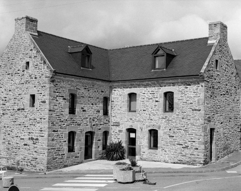 Maison, place du Marhallé (Baden)