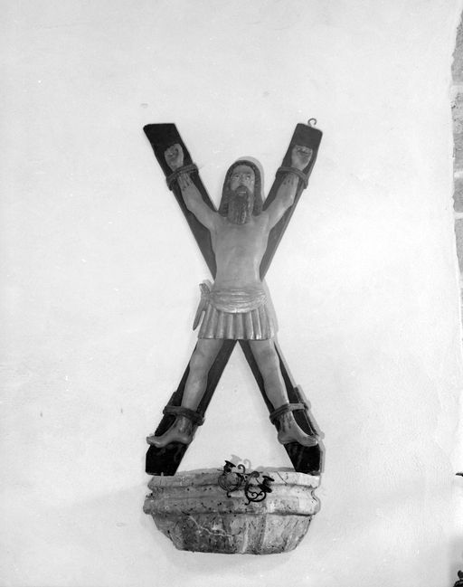 Statue (d'applique, petite nature) : saint André en croix, chapelle Saint-André (Cléguérec)