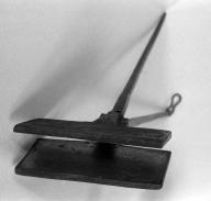 Fer à hosties, église paroissiale Notre-Dame (Kernascléden)