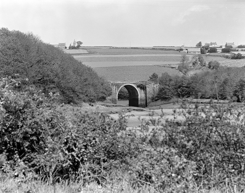 Pont, Pont-Eon (Plouénan)