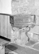 Bénitier, église paroissiale Sainte-Marie-Madeleine (Meucon)