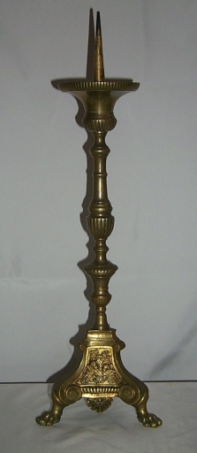 Paire de chandeliers d'autel