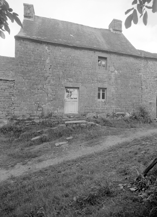 Maison, Saint-Méen (Le Saint)