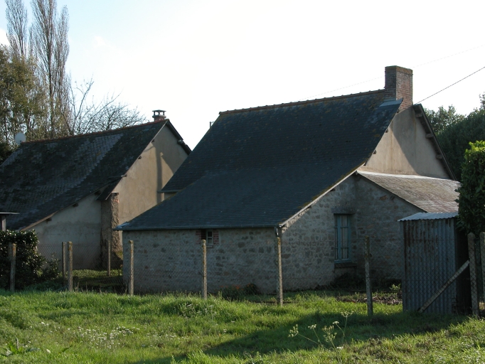 Maison, Leguenchal (Dingé)