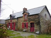 Alignement de maisons, Sérigné (Liffré)