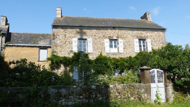 Maison, 7 rue de l'église Saint-Ouen (Les Iffs)
