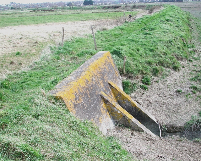 Écluse : porte à marée des Graviers (Hillion)