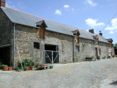 Les maisons et fermes non documentées en campagne sur la commune de Combourg